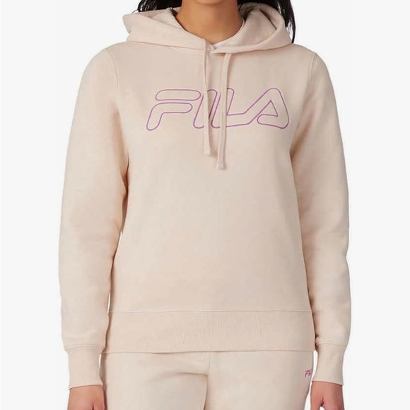 Fila Tops - ⭐️ Firm Price ⭐️ New without tags Fila Midweight Mesium Hoodie